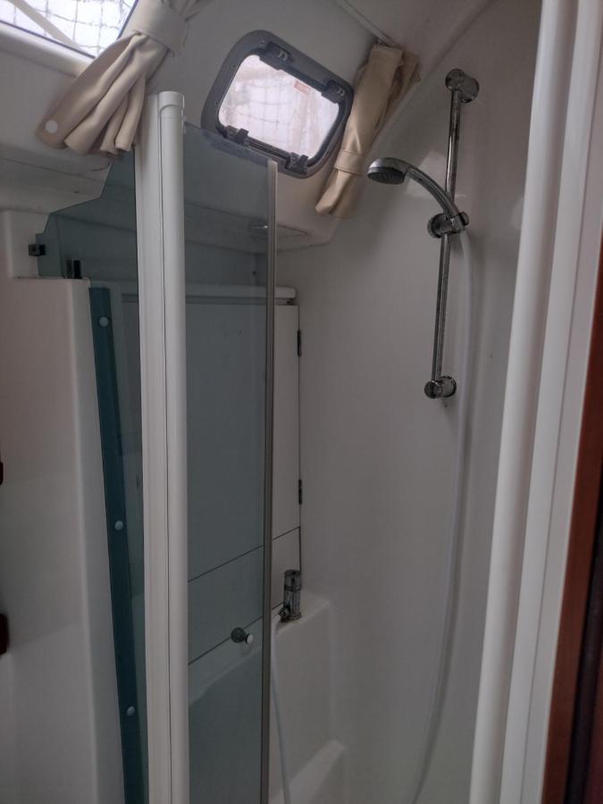 Private Room On Sailing Yacht 'Victoire' Marzamemi Ngoại thất bức ảnh
